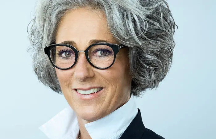 Dr. Petra Busch