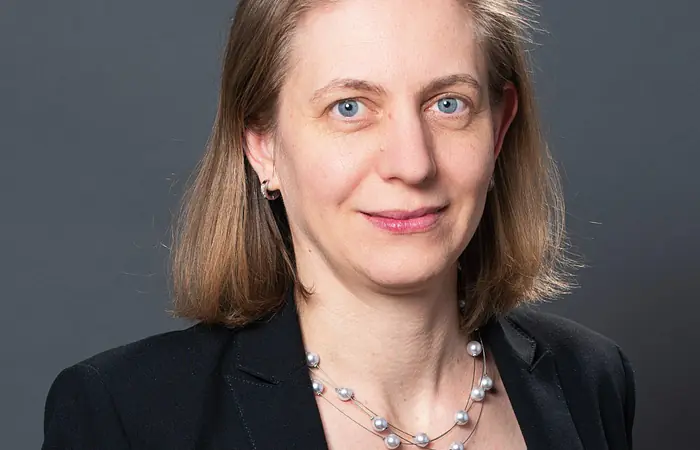 Dr. Manuela Ocaña